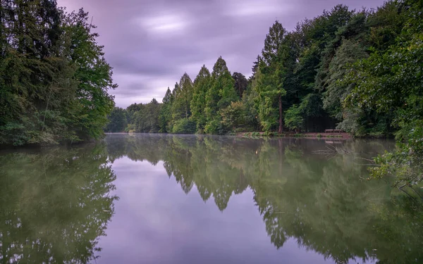 Imagen Panorámica Del Hermoso Idílico Lago Bensberg Bergisch Gladbach Alemania — Foto de Stock