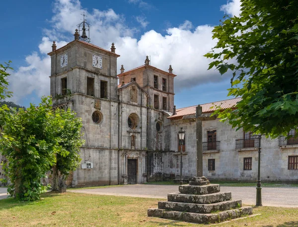 Antigo Mosteiro Cornellana Marco Trilha Caminho Santiago Entre Grado Salas — Fotografia de Stock