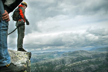 Noel Baba, Ekvator, san francisco bungee atlama banos de agua sırayla köprü