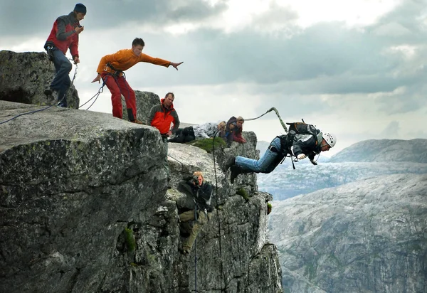 Noel Baba, Ekvator, san francisco bungee atlama banos de agua sırayla köprü — Stok fotoğraf