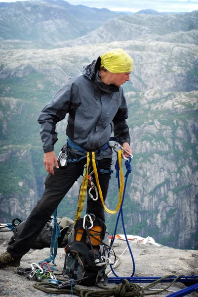 Bungee-Jumping-Sequenz in Banos de agua santa, ecuador, San Francisco Bridge — Stockfoto