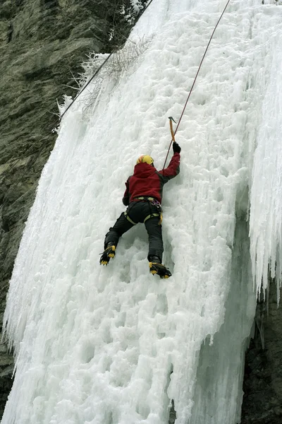 Jég mászás az Észak-Kaukázusban — Stock Fotó
