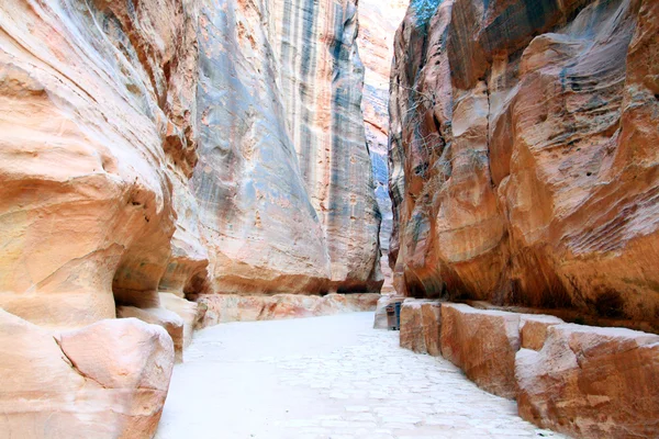 Petra, ciudad rocosa perdida de Jordania . — Foto de Stock