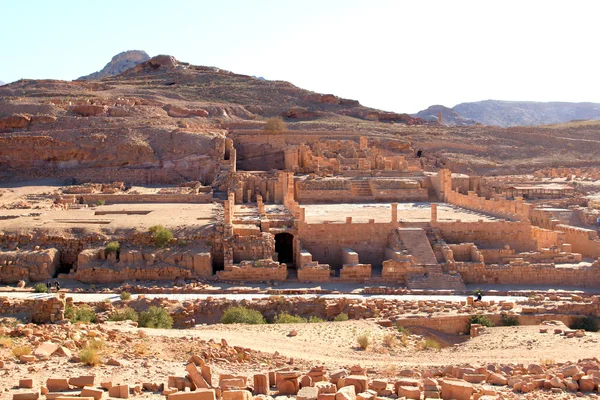 Petra, ciudad rocosa perdida de Jordania . — Foto de Stock