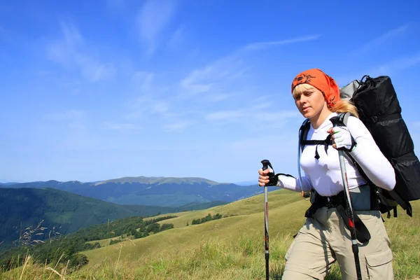 Summer hiking in the mountains. — Stock Photo, Image