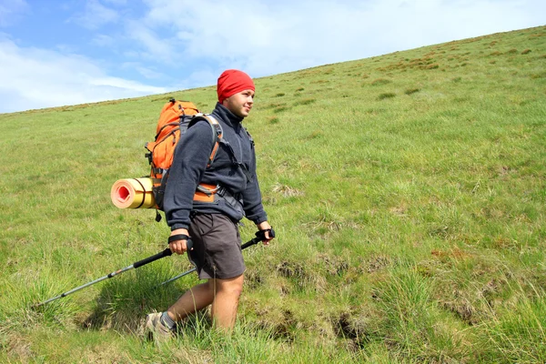 Escursioni estive in montagna. — Foto Stock