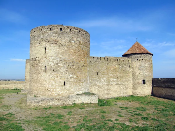 Antigua fortaleza en la ciudad Bilhorod-Dnistrovsk i, región de Odessa. El sur de Ucrania — Foto de Stock