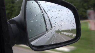 Yağmurda Trafik, Sürücü Araba, Yoldaki Fırtına, Otoyol, Yağmurlu Görünüm 4K