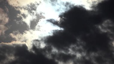 Gökyüzündeki Bulutlar, Dramatik Günbatımı Zaman Çizelgesi, Yumuşak Işınlar Bulutlu, Mavi Bulutlu Güneş Işıkları, Güneş Fırtınalı Zaman Hızı