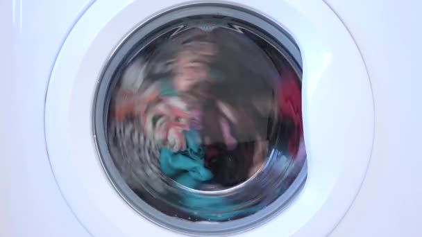 Praní Prádla Dezinfekce Čištění Oděvů Domácí Práce Práce Prádelně Spinning — Stock video