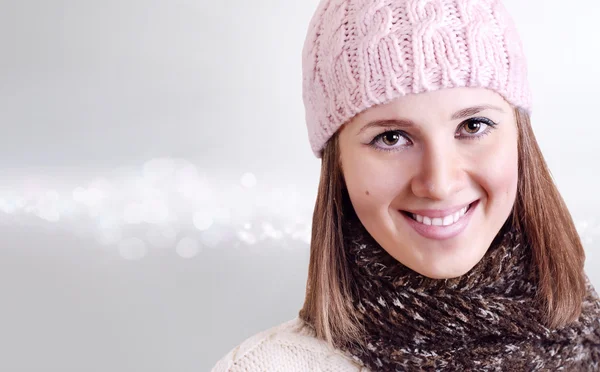 Retrato de inverno de menina de beleza — Fotografia de Stock