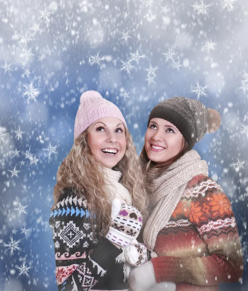Two happy beautiful girls winter portrait — Stock Photo, Image
