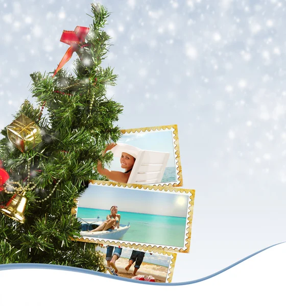 Kerstboom met exotische vakantie briefkaart — Stockfoto