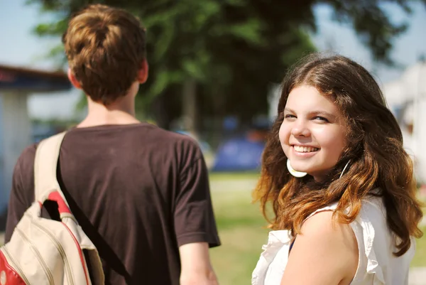 Happy smiling teenage girl portrait — Stock Photo, Image