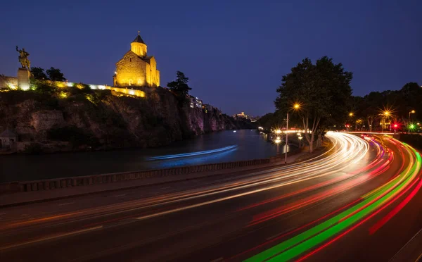 Evening Tbilisi Street Traffiv Long Exposure Lights Statue King Vakhtang — Foto Stock