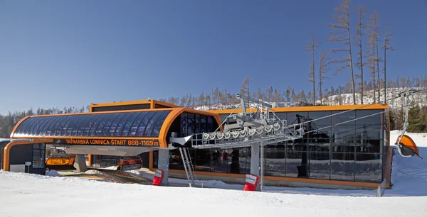 Orange cableway — Stock Photo, Image