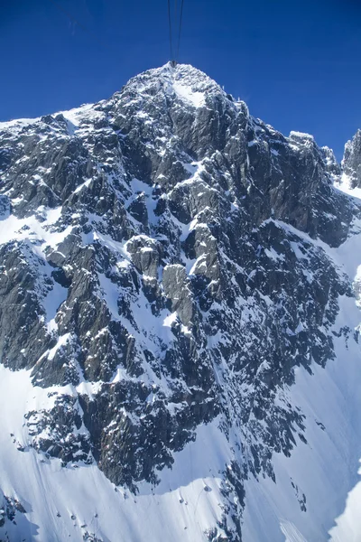 Łomnicki szczyt - szczyt w Tatrach Wysokich — Zdjęcie stockowe