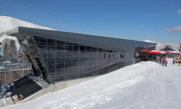 Moderne Seilbahn Funitel auf Chopok - niedrige Tatra — Stockfoto