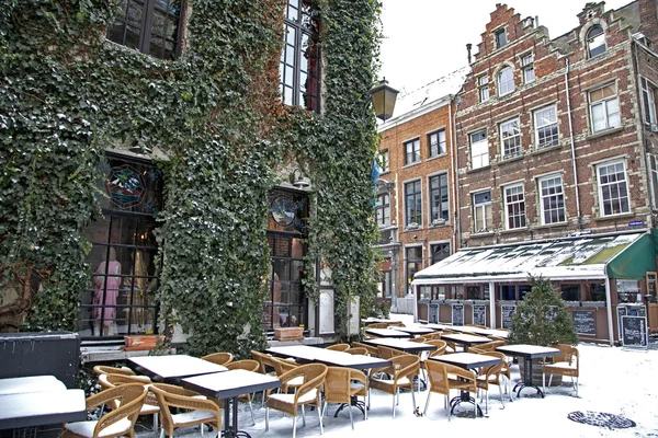 Snowy terrace in Antwerp, Belgium — Stock Photo, Image