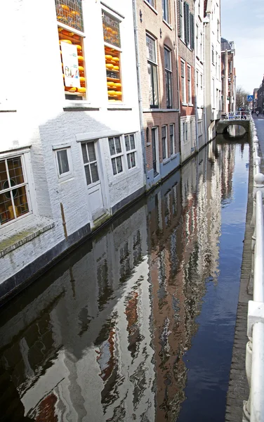 Delft canals — Stock Photo, Image