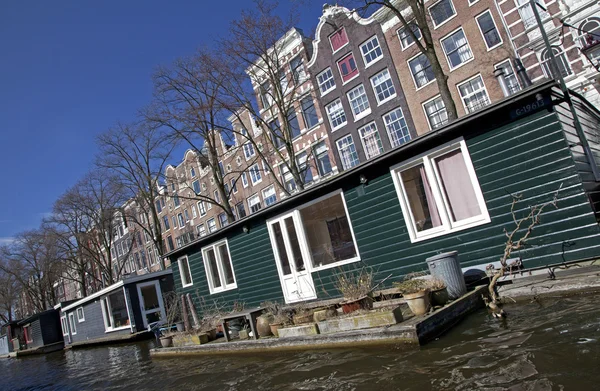 Amsterdam architektura z lodi — Stock fotografie