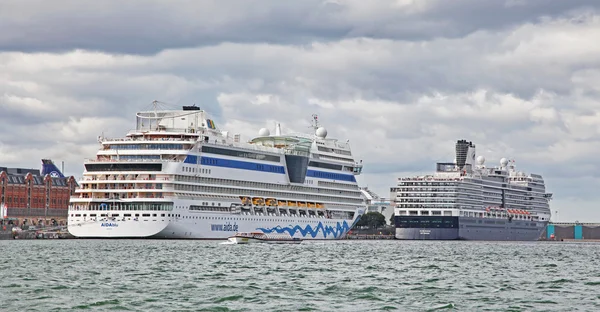 Большие корабли в Копенгагене — стоковое фото