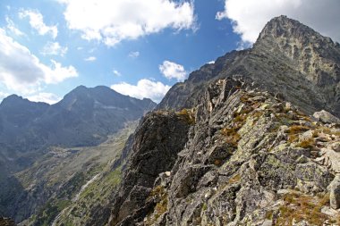 velka lomnicka veza-'in yüksek tatras, Slovakya üzerinden görüntülemek