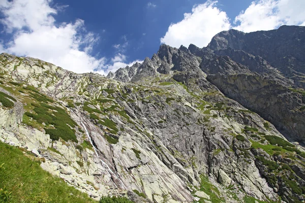 Mala studena dolina - valle en High Tatras, Eslovaquia — Foto de Stock