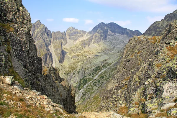 Mala studena dolina - dalen i Vysoké Tatry, Slovakien — Stockfoto