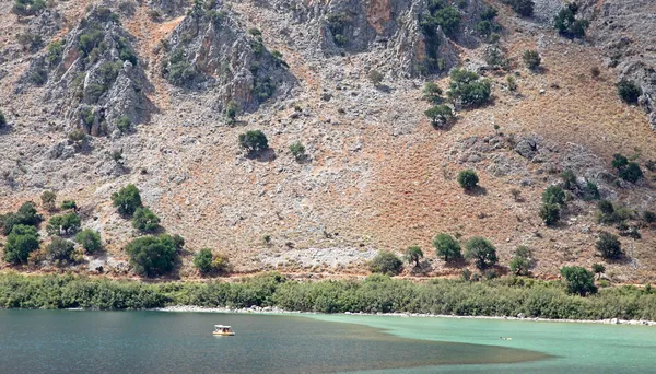 Lago di Kournas sull'isola di Creta — Foto Stock