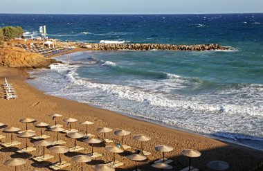 Girit, deniz kıyısı