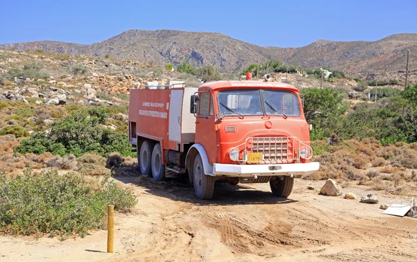 Old fire fighting truck — Stock Photo, Image