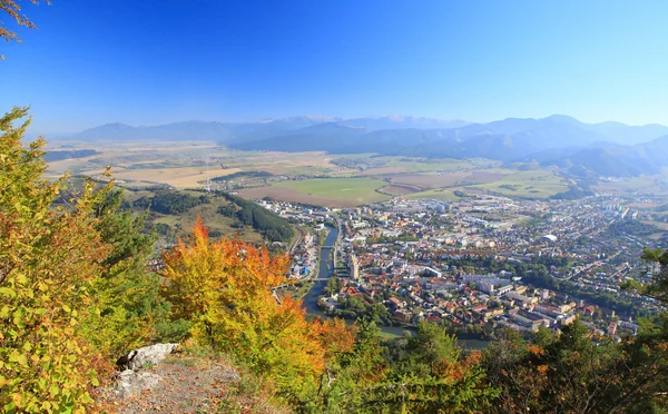 Ružomberok z kopce cebrat, Slovensko — Stock fotografie