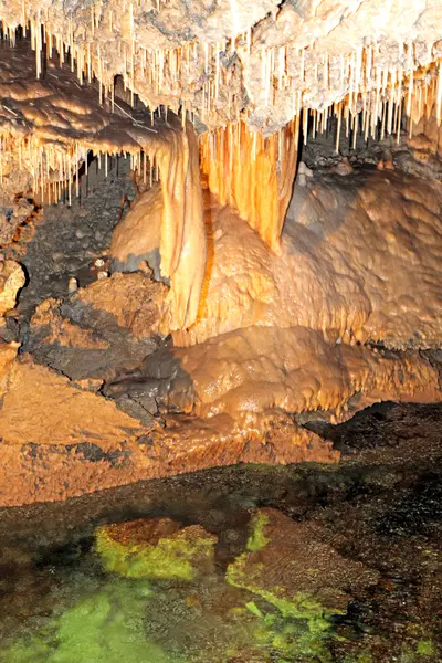 Interior da bela caverna da liberdade de Demanovska, Eslováquia — Fotografia de Stock