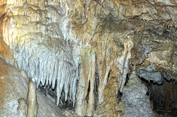 Interior da bela caverna da liberdade de Demanovska, Eslováquia — Fotografia de Stock