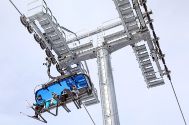 Modern teleferik ski resort jasna - düşük tatras dağlar içinde