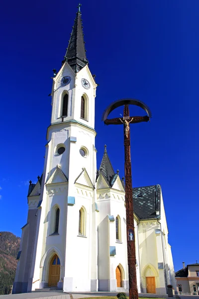 Церковь в деревне Чернова, Словакия — стоковое фото