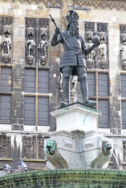 Socha v aachen, Německo — Stock fotografie