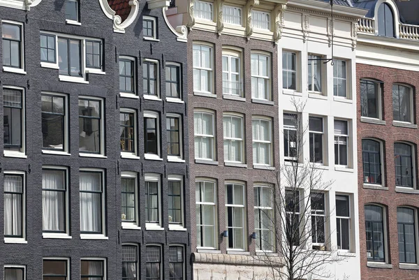 Typical architecture in Amsterdam, Netherlands — Stock Photo, Image