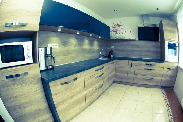 Mobiliário moderno na cozinha — Fotografia de Stock