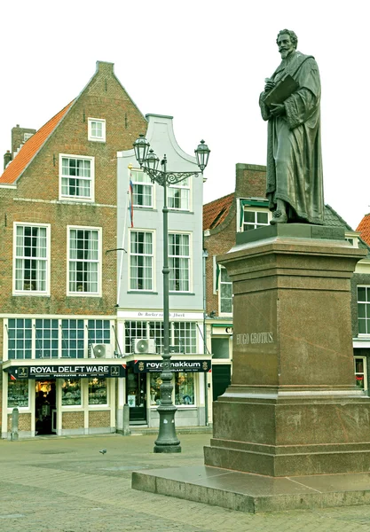 Statue in the town Delft, Netherlands — Stock Photo, Image