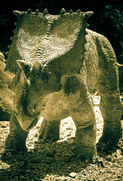 Modèle réaliste de dinosaure - Chasmosaurus — Photo