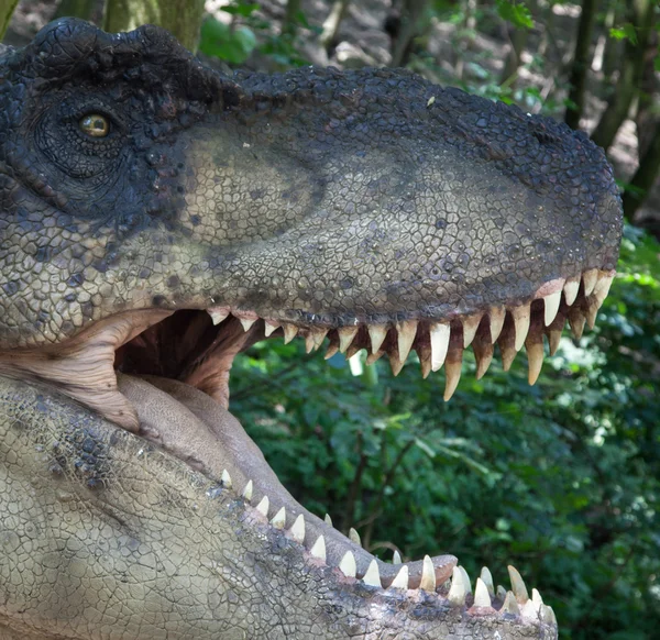 Реалістична модель динозавра — стокове фото