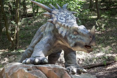 dinozor styrakosaurus gerçekçi bir model