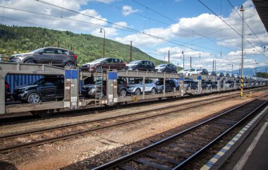yeni araçların tam tren 