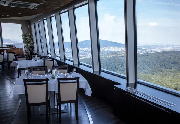 Vista do restaurante Altitude em Bratislava, Eslováquia — Fotografia de Stock