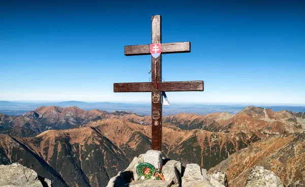 Kříž Vrcholu Kriváně Vysokých Tatrách Slovensku — Stock fotografie