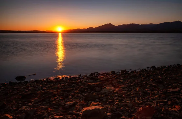 Big Orange Sun Sunrise Sky Morning Lake Landscape Water Reservoir — Stock Photo, Image