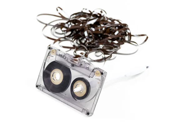 Oude Audio Cassette Met Losse Tape Witte Achtergrond — Stockfoto