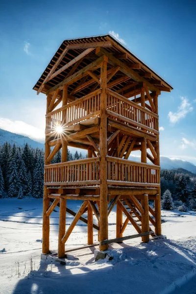 Wooden Lookout Snowy Winter Country — 图库照片